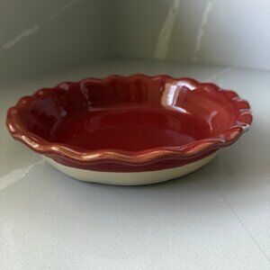 Emile Henry France 6131 Red White Ruffled Pie Baking Dish Ceramic 10” Diameter